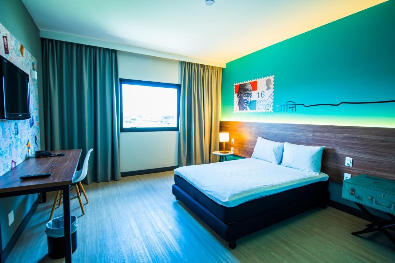 ไอบิส สไตล์ โซโรกาบา ซานตาโรซาเลีย Hotel ภายนอก รูปภาพ