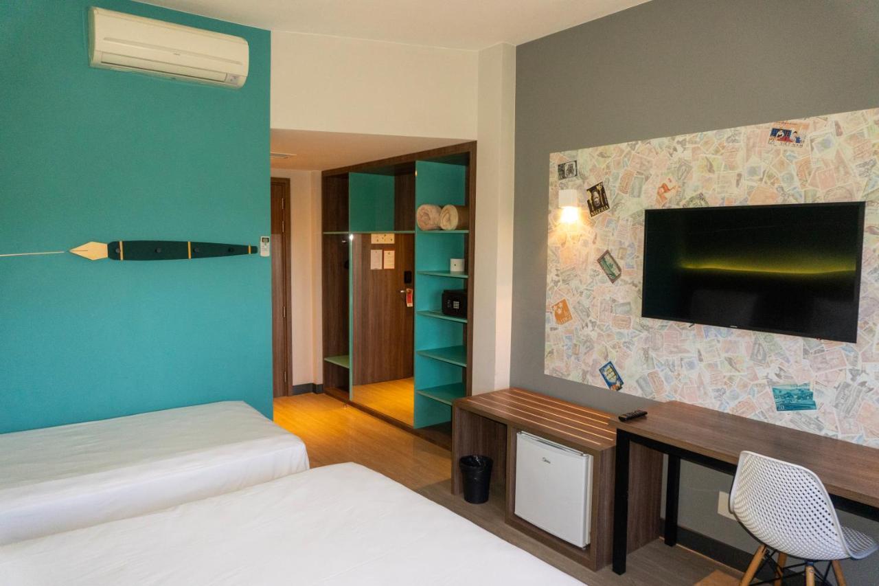 ไอบิส สไตล์ โซโรกาบา ซานตาโรซาเลีย Hotel ภายนอก รูปภาพ